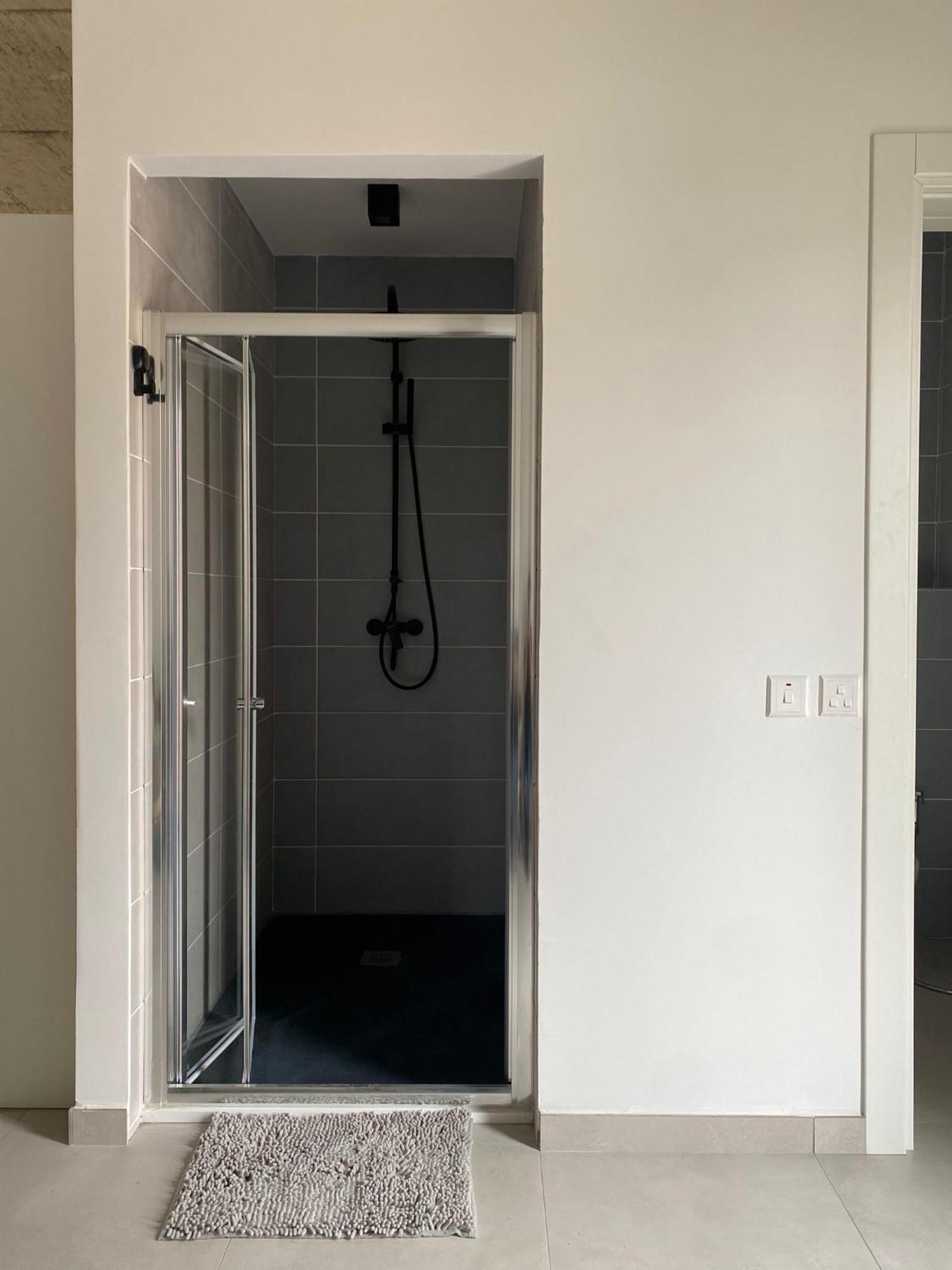 Minimal & Arty Townhouse Apartment Hamrun Екстериор снимка